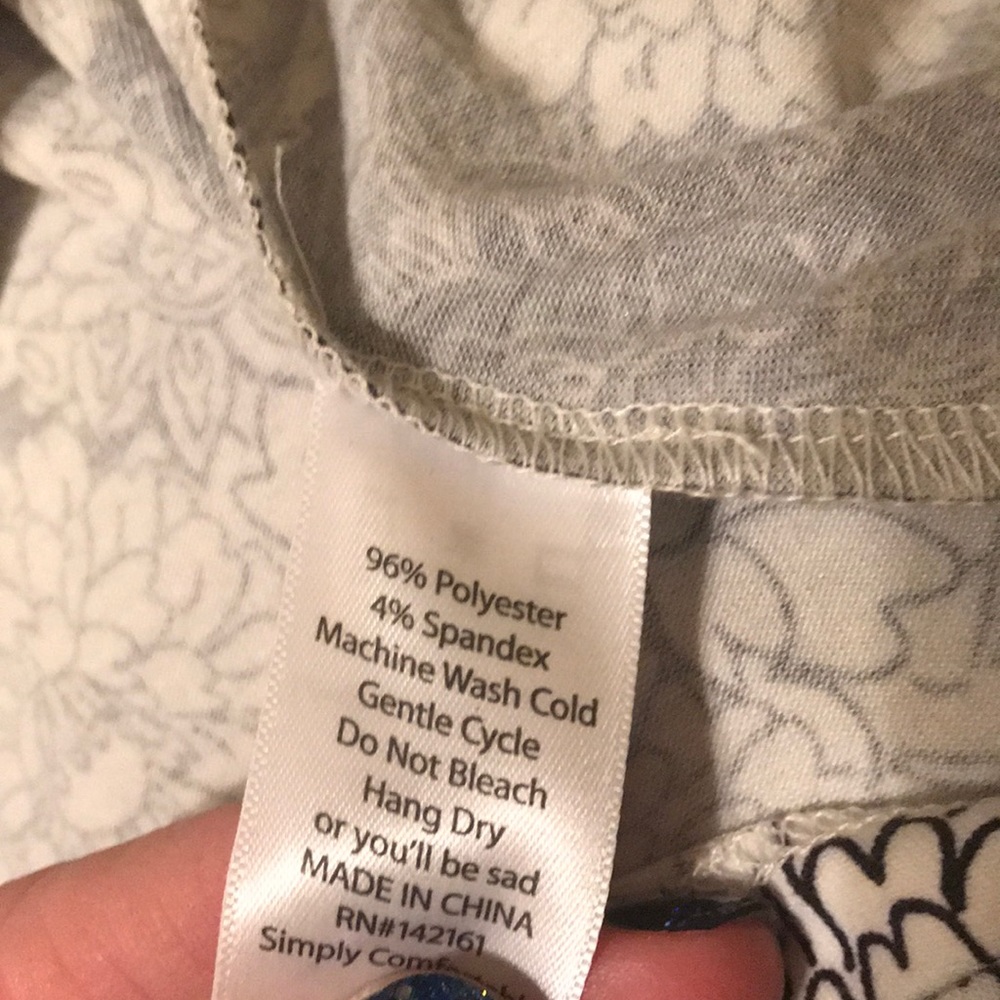 Lularoe Randy Top - Picture 3 of 4